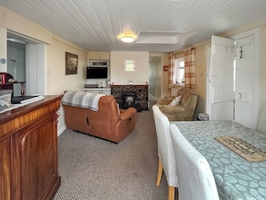 Living area | Fishers Croft Holiday Cottage, Sandyhills