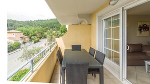Relax on your balcony or terrace!