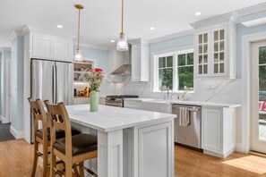 Brand new kitchen with updated appliances - 42 Julien Road Harwich Port Cape Cod - Red River Retreat - NEVR