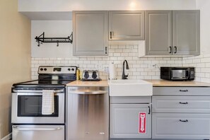 Compact kitchen convenience.