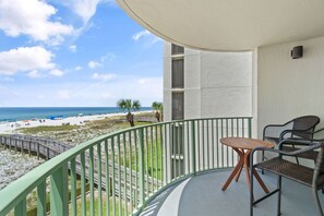 Private Beachfront Balcony