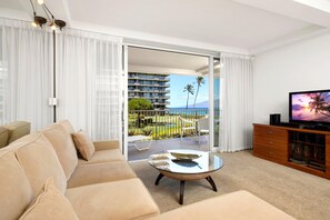 Unwind in this light-filled retreat with mid-century touches, warm textures, and breezy views of the tropics  WH1-211