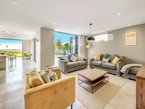 Living area | Island Yard, Moreleigh