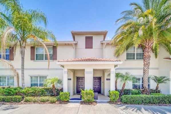 4891 Clock Tower Dr_23 new- (17).jpg