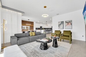1135KingsbarnSt_19