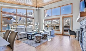 Main living area - bright & plenty of natural light!