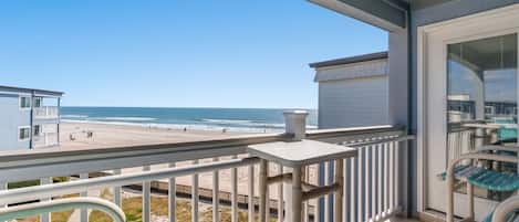 Spectacular ocean & pool view from balcony