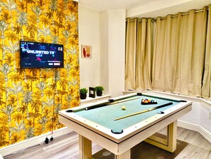 Spielezimmer