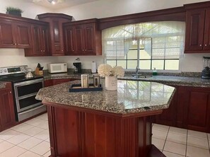 Private kitchen
