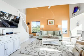 Living Room | 1st Floor | Flat-Screen TV | Central Heating & A/C | Free WiFi