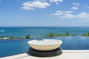 Ocean Views - Pacific Ocean as far as you can see