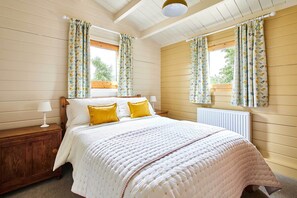 Station House Cabin, Sinnington - Host & Stay