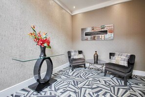 Mayford Studio, Durham - Host & Stay