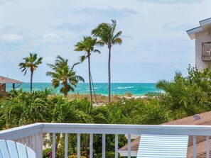 Emerald Shores West by AMI Accommodations