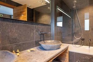 Chalet Le Grizzly