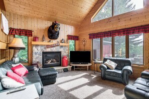 Living Room | Main Level | Central A/C & Heating