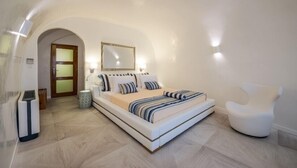 Thrilling Oia Suite | Gollum Suite | 2 Bedroom Suite | Adults Only | Suite with Private Heated Outdoor Pool & Caldera Sea View | Main Pedestrian Street