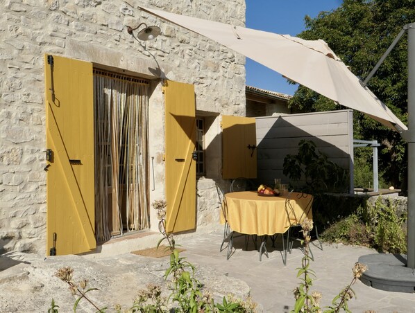 Camus: terrasse + accès