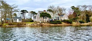 Large private deck with panoramic water views on with great fishing spots too