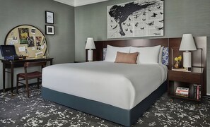 Unit with King size bed