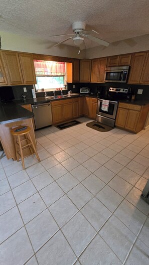 Private kitchen