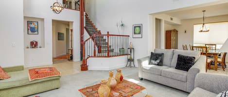 Fairfield Vacation Rental | 5BR | 3BA | 3,048 Sq Ft | Stairs Required