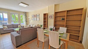 Living-dining room