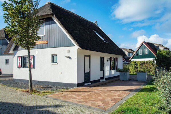 Holiday Home Exterior [summer]