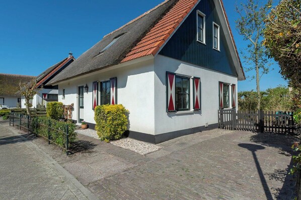 Holiday Home Exterior [summer]