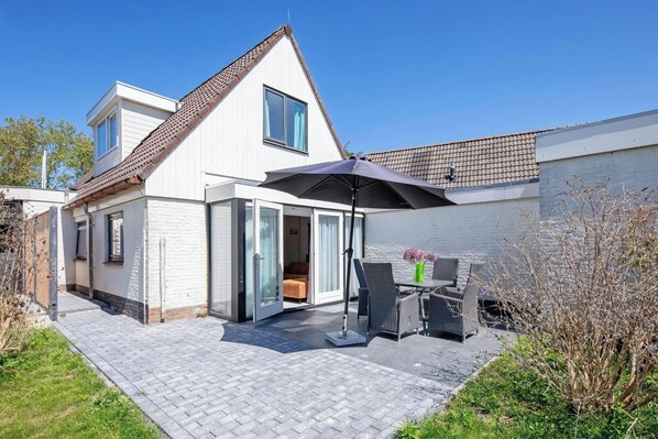 Holiday Home Exterior [summer]