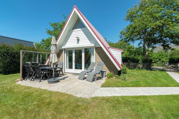Holiday Home Exterior [summer]