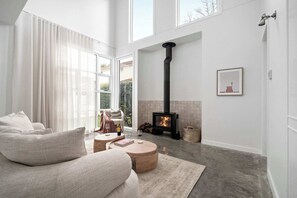 Formal Lounge
