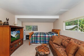 Bedroom 1 (1)