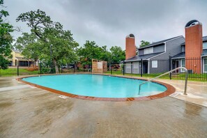 Sutters Mill | Community Amenities | Outdoor Pool