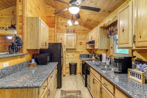 Kitchen | Cooking Basics | Drip & Keurig Coffee Makers | Dishwasher