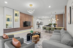 16200 Saint  Kitts Circle (2).jpg