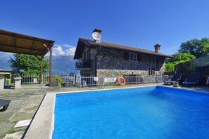 Private Pool