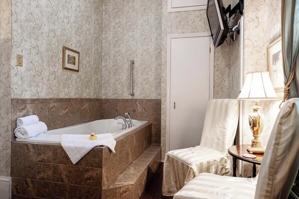 romeo-and-juliet-room2