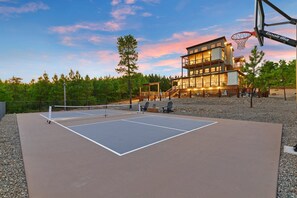 Sport court