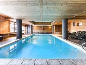 Pool Indoor