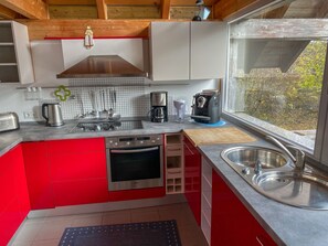 Kitchen / Dining Room