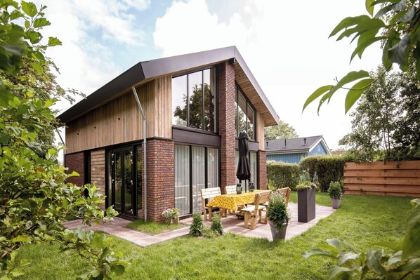 Holiday Home Exterior [summer]