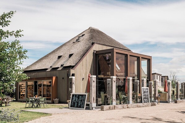 Extérieur maison de vacances [été]