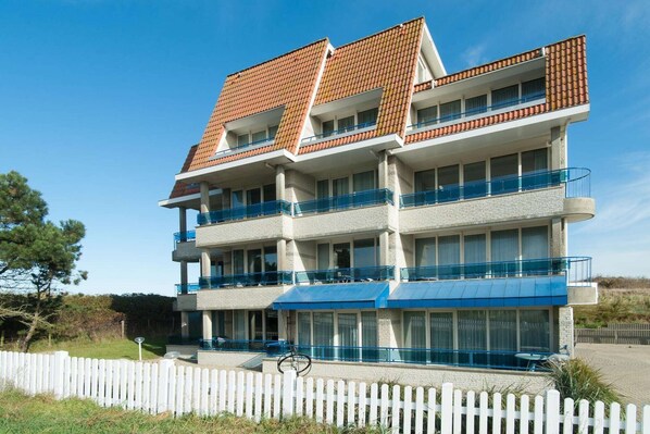 Holiday Home Exterior [summer]