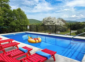 Private heated pool 