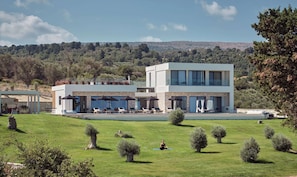 Sophisticated surroundings offering a sense of tranquility.
