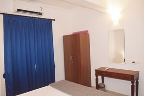 Bedroom closet