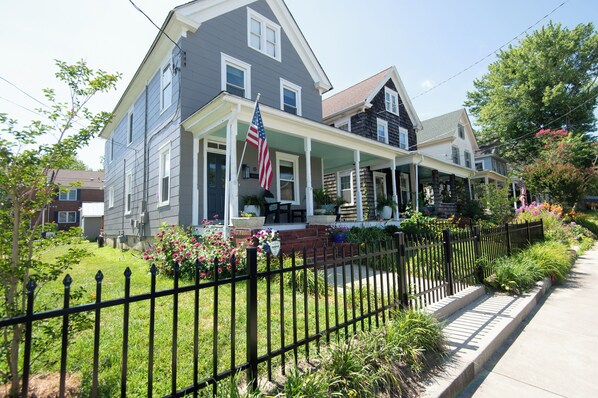 Beautiful wrap around porch with views of Long Wharf Park and the Choptank River