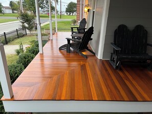 Beautiful wrap around porch with views of Long Wharf Park and the Choptank River