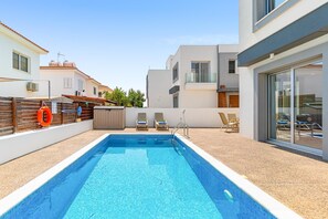 Villa Seabreeze Elina by Ezoria Villas (14213)